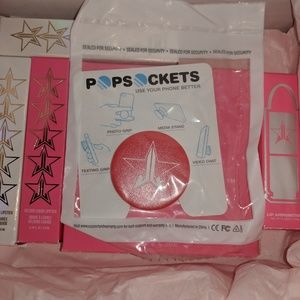 SOLD ON  Ⓜ️ Jeffree Star Popsocket